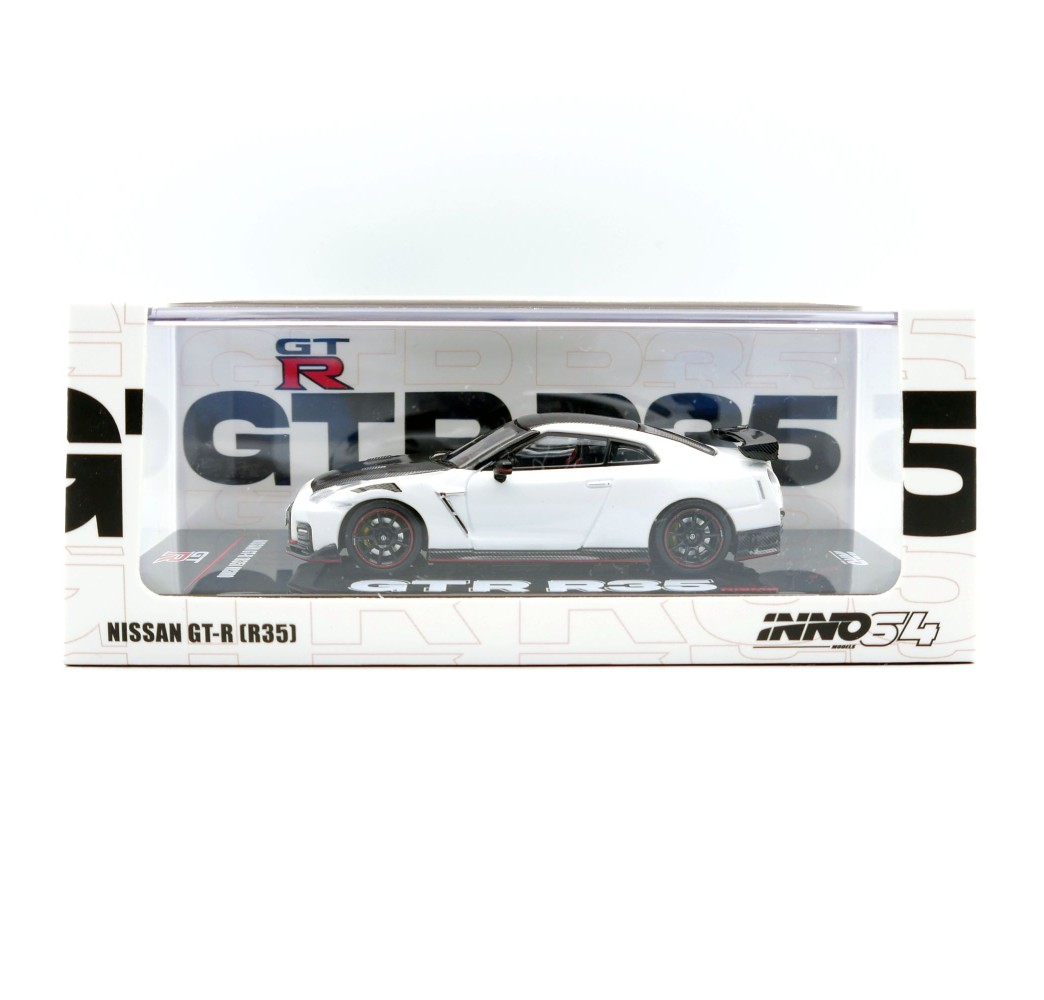 Inno64 Nissan GT-R R35 Nismo (weiß) Rechtslenker