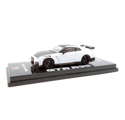 Inno64 Nissan GT-R R35 Nismo (weiß) Rechtslenker