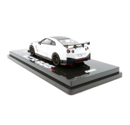 Inno64 Nissan GT-R R35 Nismo (weiß) Rechtslenker