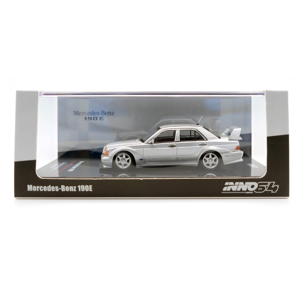 Inno64 Mercedes-Benz 190E